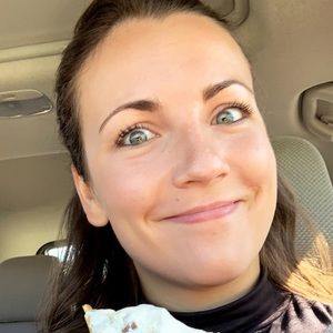 Meet your Posher, Alyse